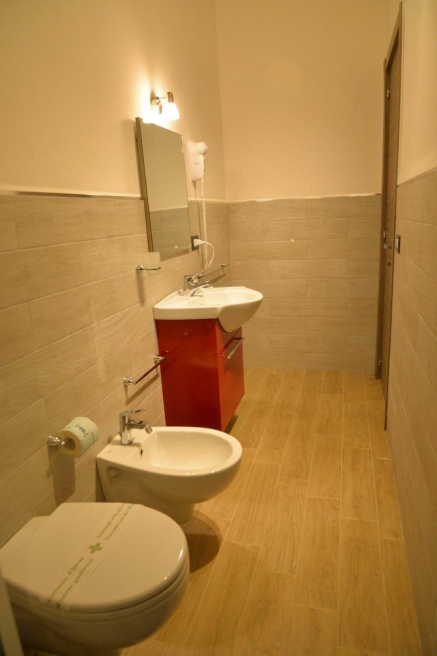 B&B Lara Santola Corato Eksteriør billede