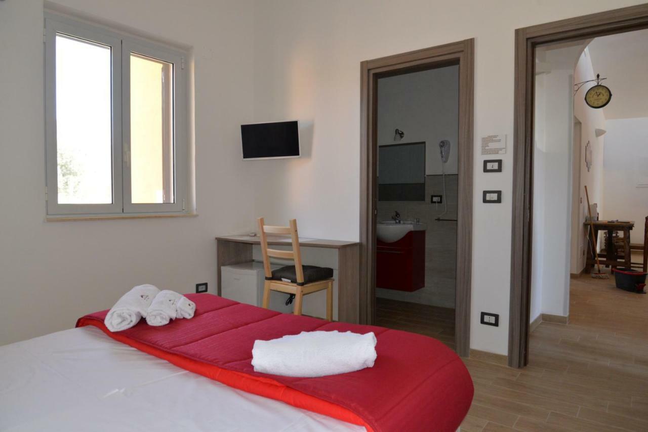 B&B Lara Santola Corato Eksteriør billede